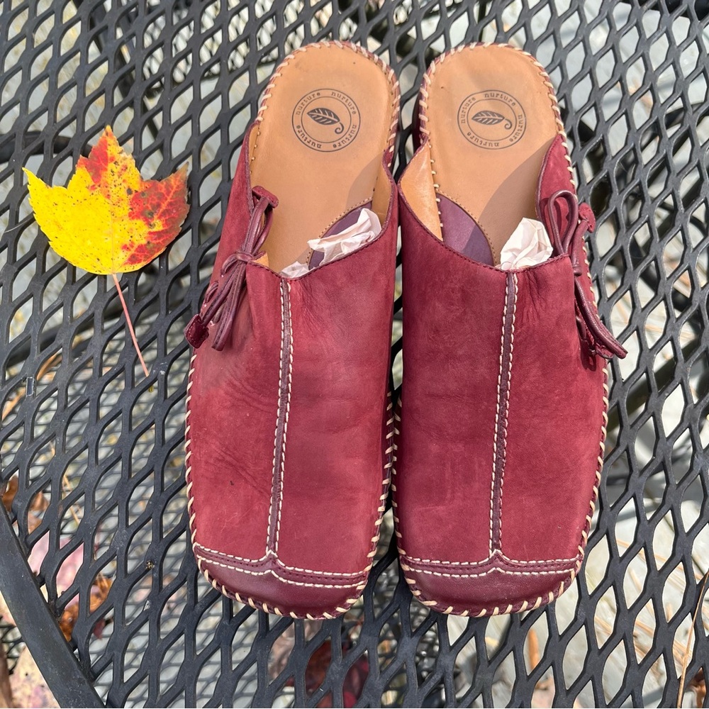 Nurture Suede Red Leather Flat Mule Clog 8M